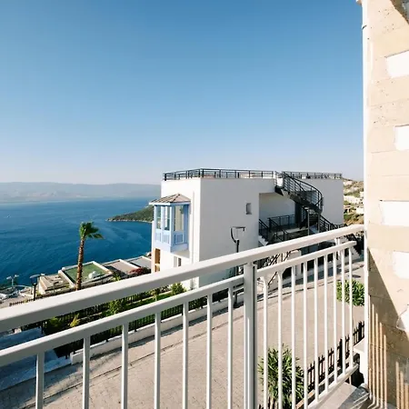 アパート Sea View W Garden Balcony By Beach In Milas