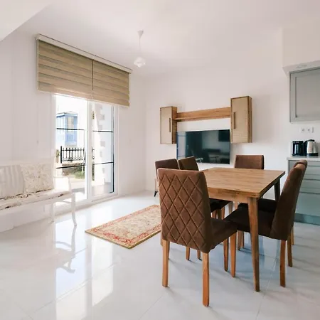 Daire Sea View W Garden Balcony By Beach In *